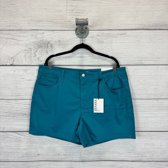 Zenana Plus Size Teal Blue Basic Stretch Shorts Size 2X - Picture 1 of 8